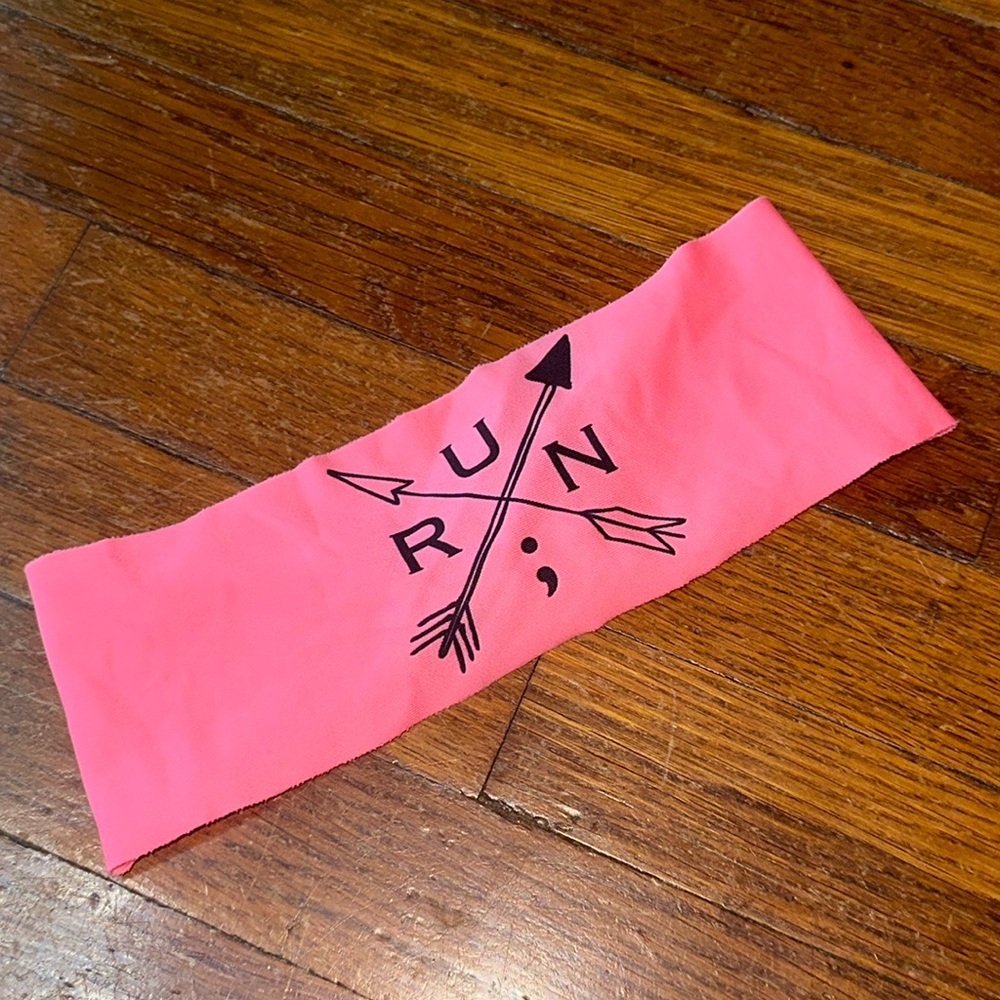 Still ; Run Bondiband Logo Headband